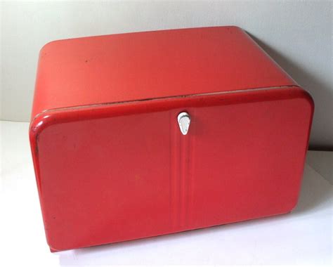 lincoln metal bread box|Vintage Retro Modern Beauty Box by Lincoln Metal Chrome .